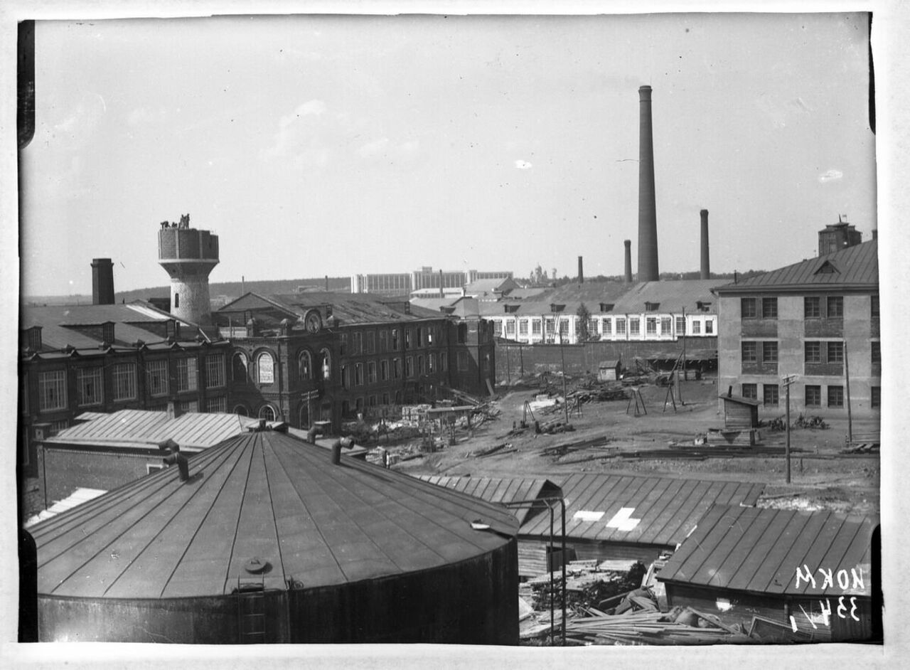 Киселев Н.Н. Иваново, бывшая ф-ка Бурылина в Посаде, 1920 гг. Киселев Н.Н. Иваново, бывшая ф-ка Бурылина в Посаде, 1920 гг.